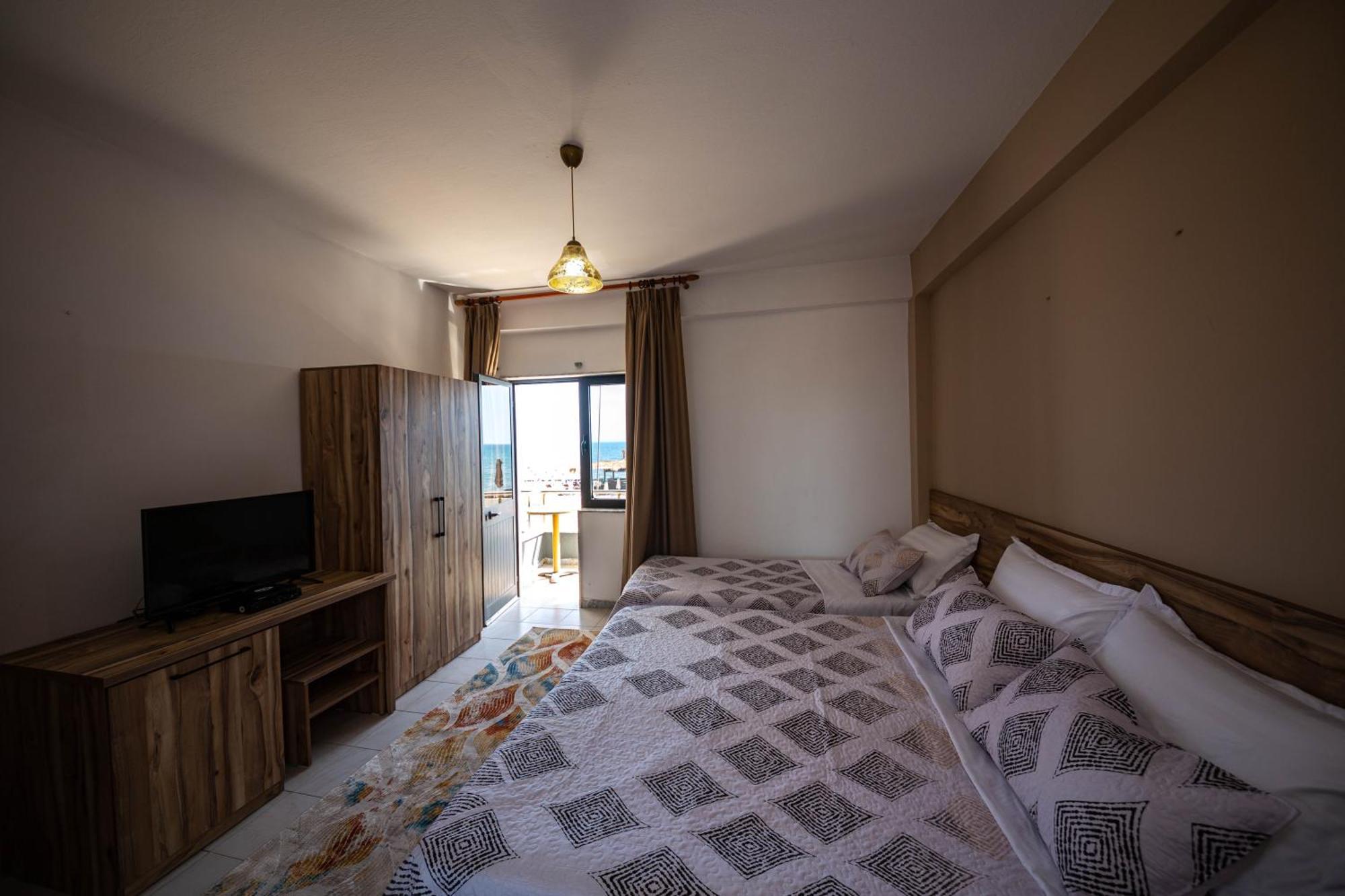 Galante Hotel Durres Room photo